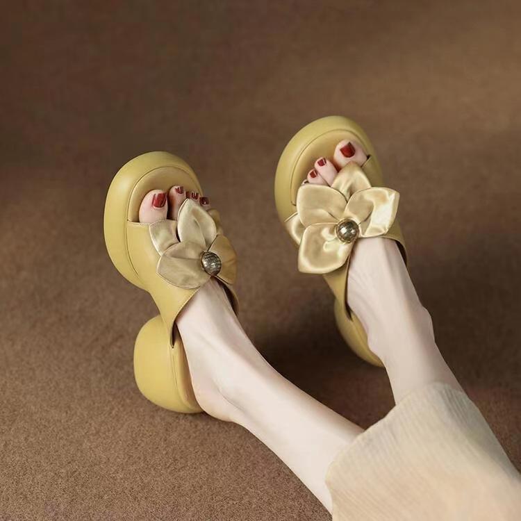 

Thick-soled thick-heeled sandals for women to wear one-word slippers, new summer thick-heeled high-heeled shoes, bow-tie cool slippers 35