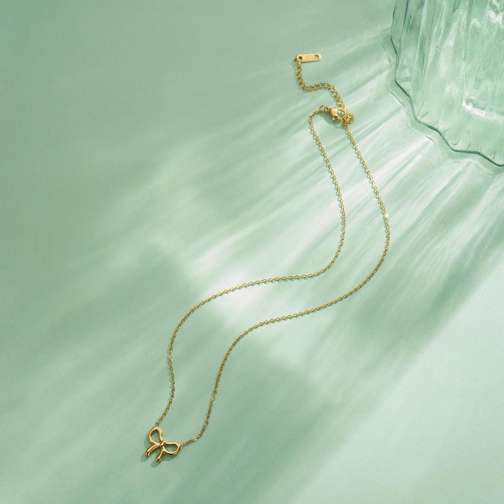 Wenjian Irregular Bow Pendant Necklace - Minimalist Non-fading Clavicle Chain for Women