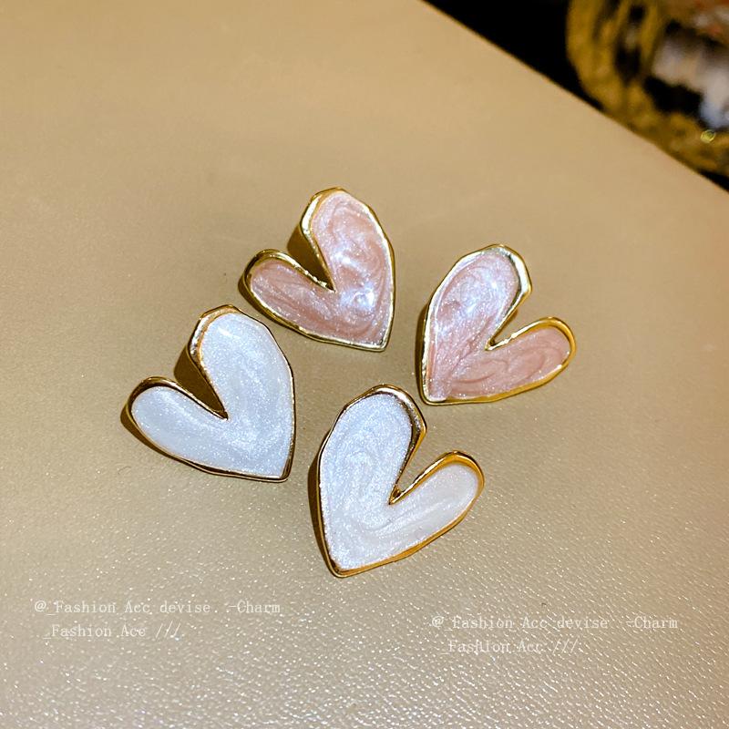 Silver Needle Dripping Oil Love Geometric Earrings Fashionable Simple Small Stud Earrings Sweet Small Fresh Literary and Artistic Fan Earrings