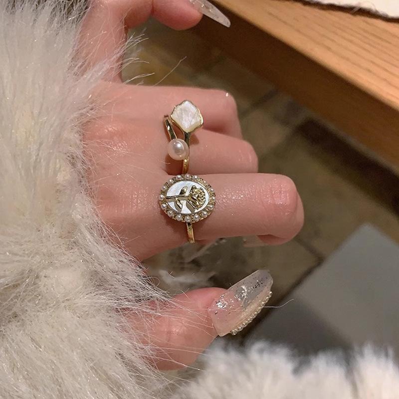 Geometric Butterfly Chic Ring For Women Fashionable Open Design Shell And Pearl Style
