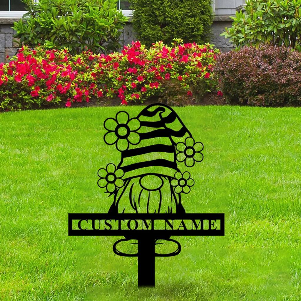 Metal Garden Gnome Sign, Personalized Family Name Yard Stake, Outdoor Home Decor