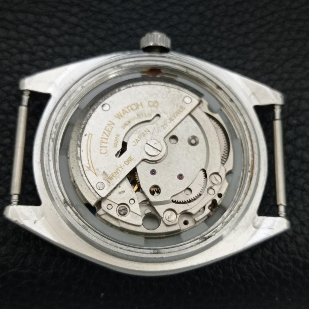 VINTAGE CITIZEN AUTOMATIC 8200 JAPAN MENS GREEN COLOR DIAL WATCH a709312-1