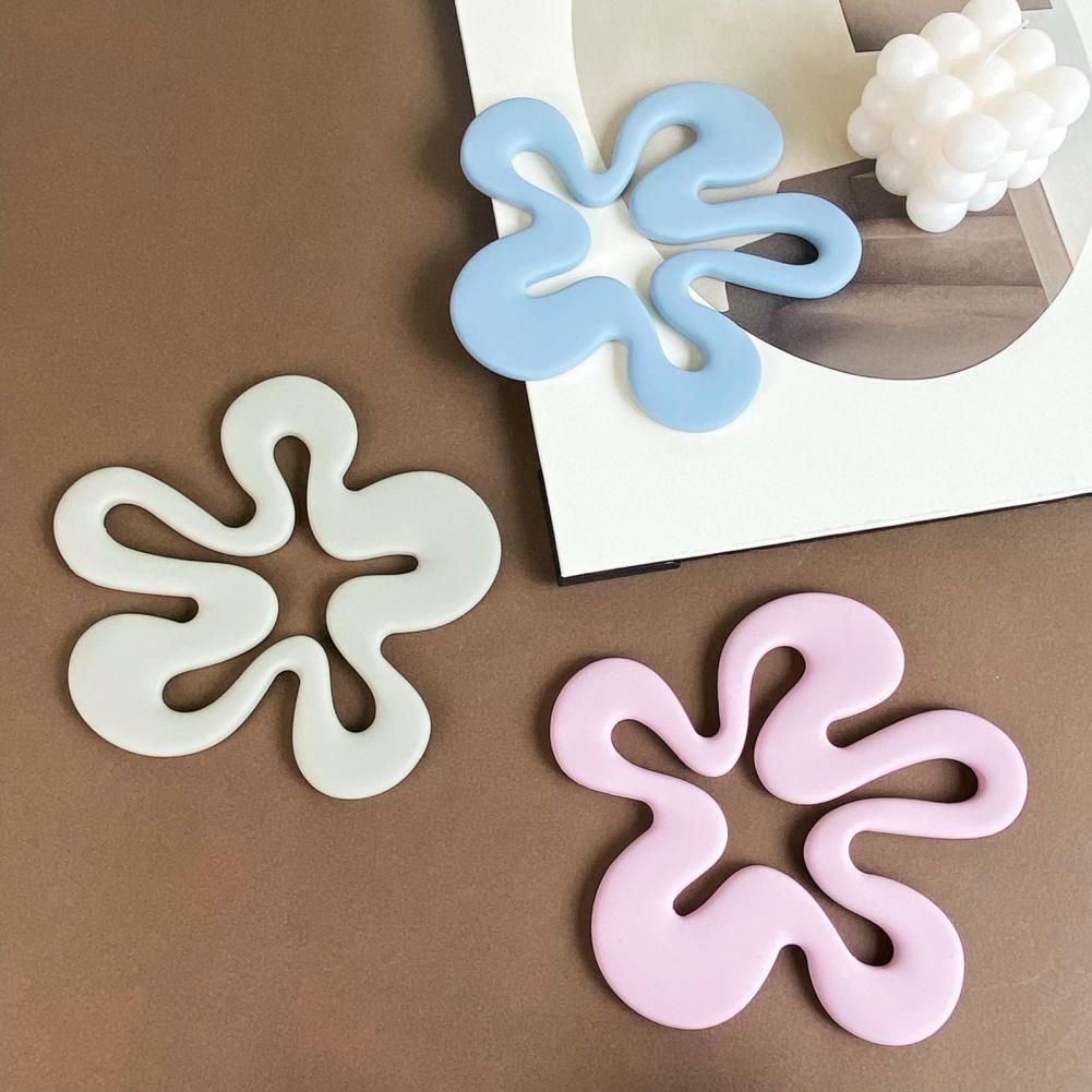 Dishwasher Safe Coasters Flower Shaped Silicone Coasters Silicone Flower Shaped Coasters Heat Resistant for Modern Dishes