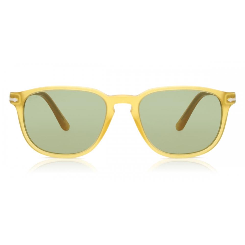 

Persol Po3019s 204 4e Men Sunglasses Transparent Honey/52