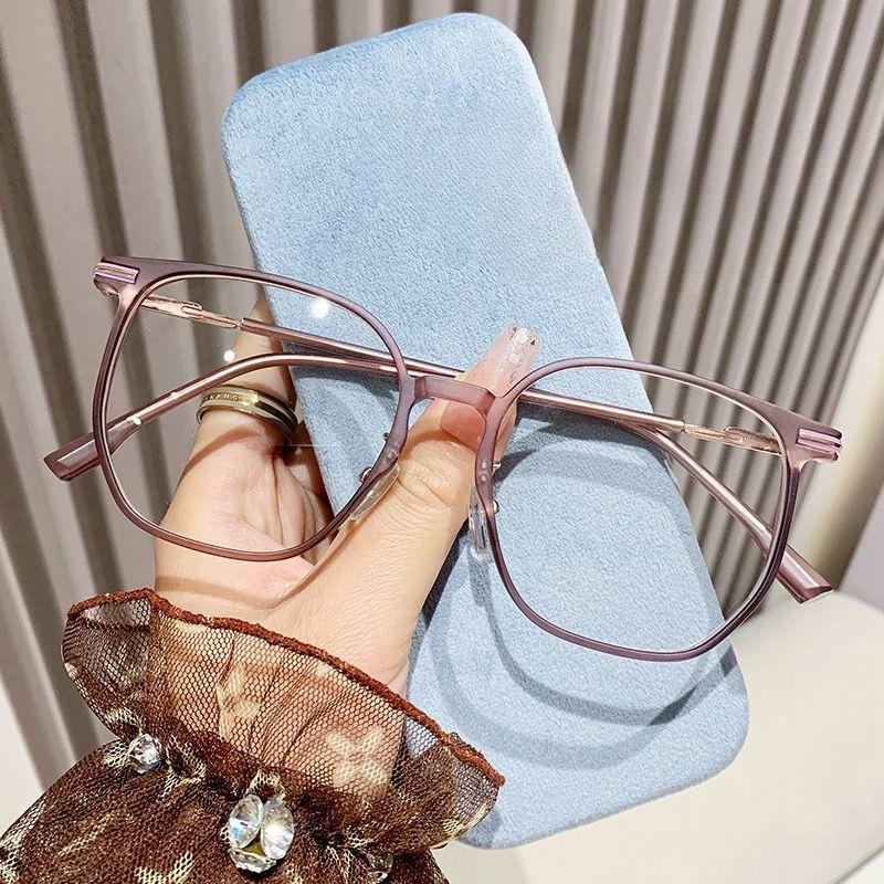 Großformatige Blaulichtfilternde Brille High-Definition Blaulichtfilternde Myopiebrille für Frauen mit Elegant Großen Gesichtern und Schlankmachende Flache Brille