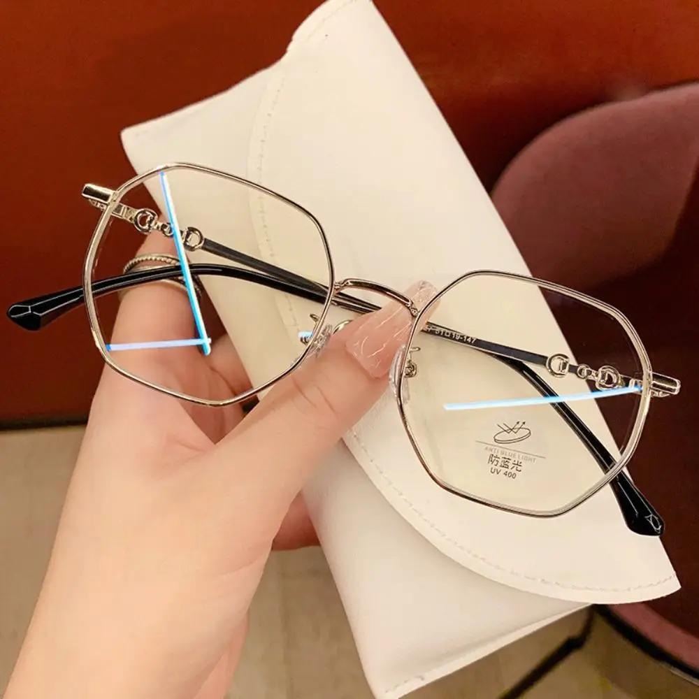 Vintage Anti-Blue Light Glasses Women Designers Eyeglasses Optical Spectacle Computer Eye Protection Glass Fashion Eyewear