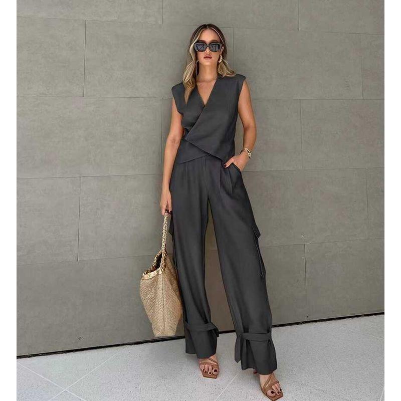 Fashion Wind Fashion New V-neck Sleeveless Waistcoat Vest Cargo Pants Two-piece Set Vest and Pants Set