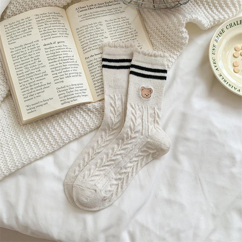 

Серые носки для женского тепла осенью и зимой, шерстяные носки до середины икры, милые мультяшные туфли Burken с головой медведя, махровые носки 1 pair бежевый