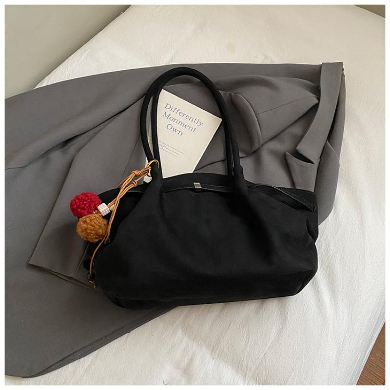 Large Capacity Tote Bag Women's Autumn New Commuter Lazy Wind Matte Vegetable Basket Bag Shoulder Armpit Bag