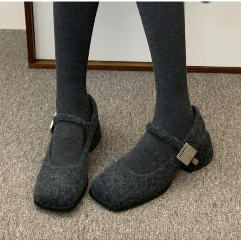 Fashion Spring Autumn Women's Luxury Party Shoes Medium Heel Retro Square Toe Velvet Mary Jane Shoes Flat Square Buckle Single Loafers
