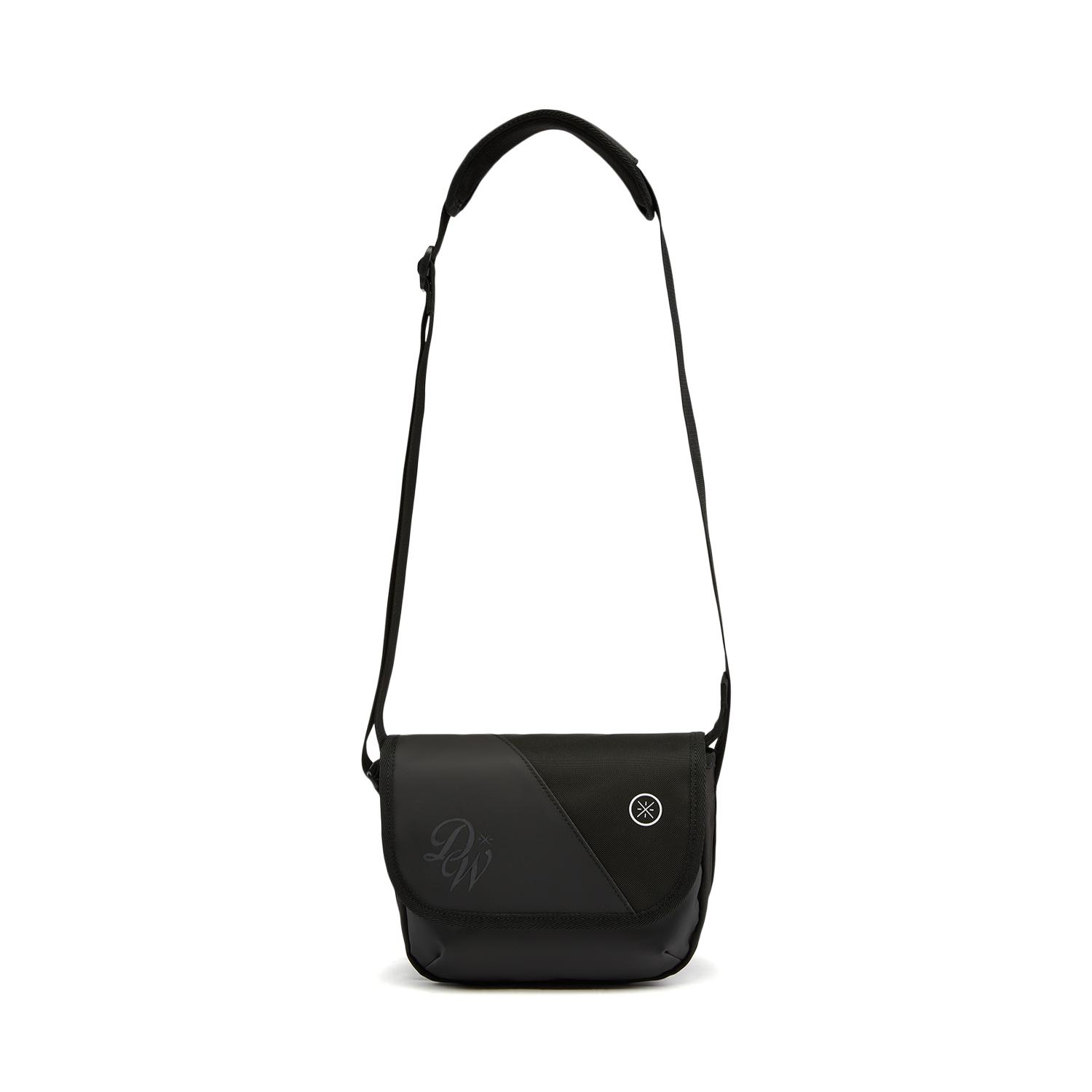 Li Ning Wade Polyester Crossbody Bags Unisex Black ABDW079-1