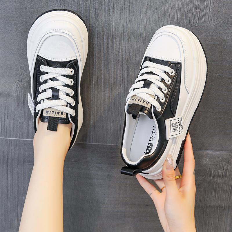 Vulcanized Shoes Small White Shoes Women  Spring and Summer New Platform Sponge Leisure Shoes
