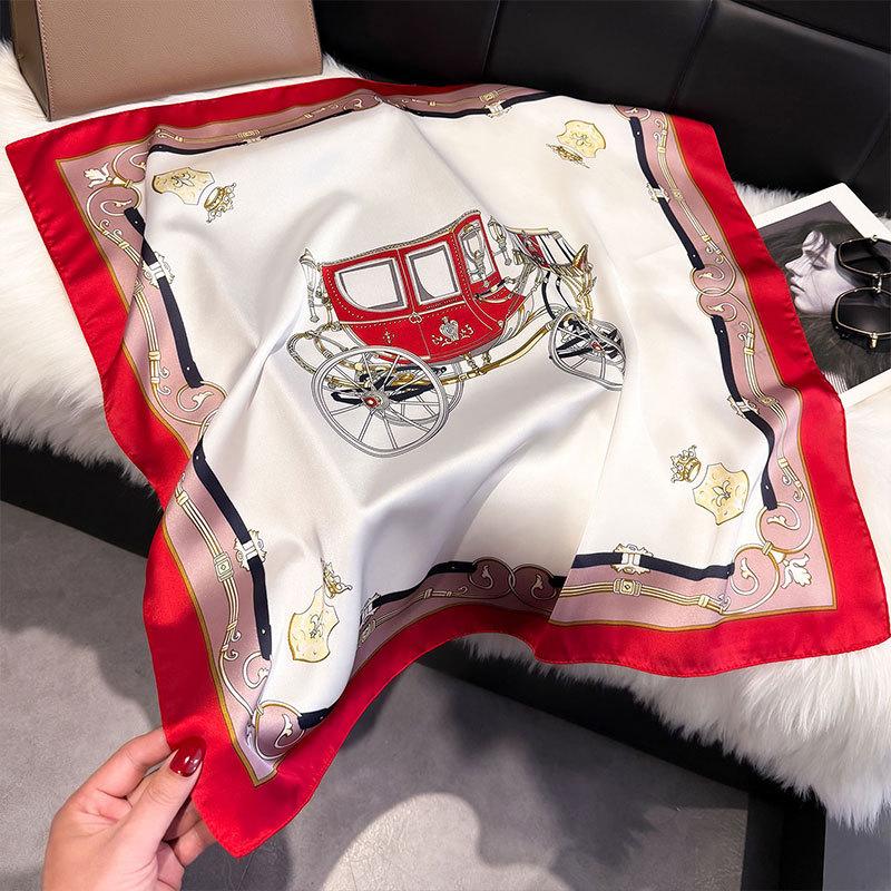 Spring Silk Scarf Fashionable Foreign Style Versatile Small Square Scarf 70Cm Decorative Scarf Sunscreen Travel Shawl Women