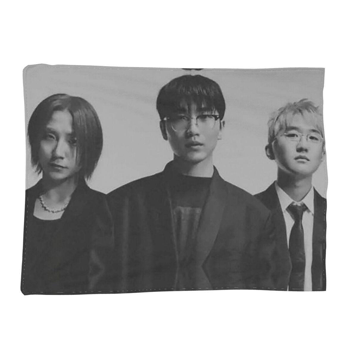 

Wave To Earth Summer Flows Korea Band Blankets Soft Warm Flannel Throw Blanket Bedding for Living room Picnic Travel Home Couch 80x120cm