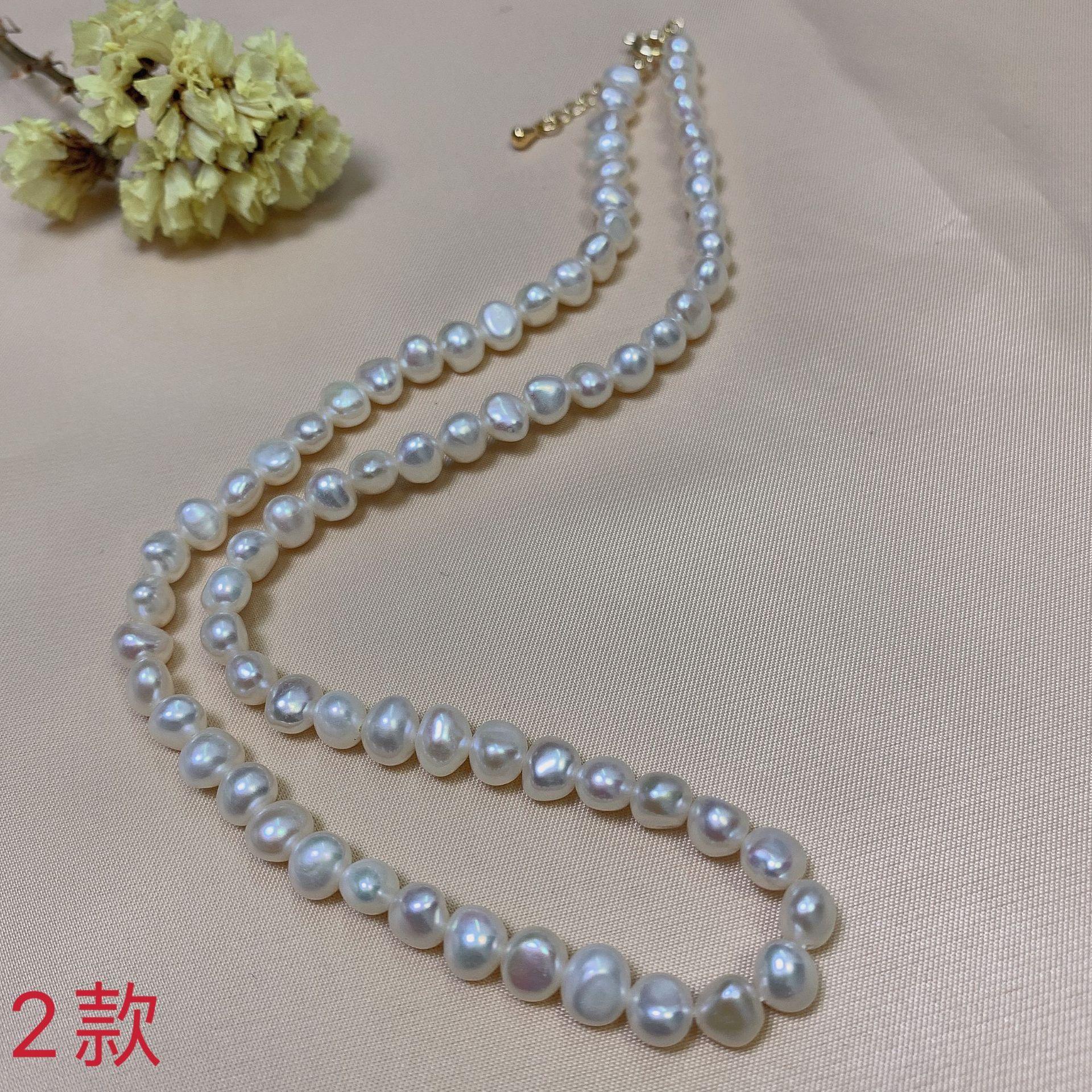 

Baroque natural small rice grain freshwater pearl necklace female niche brand special-shaped irregular pearl collarbone chain female