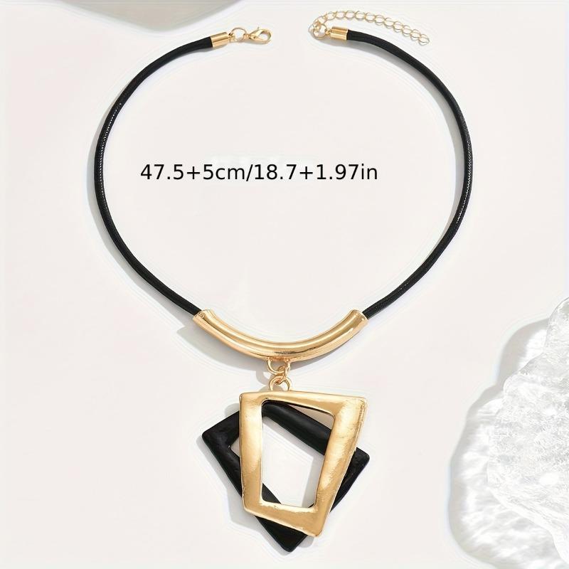 1PC Metal Wind Ladies Pendant Necklace Vintage Bohemian, Geometric Irregular Hollow Polygon, Black + Golden Color Matching Black Rope Elbow