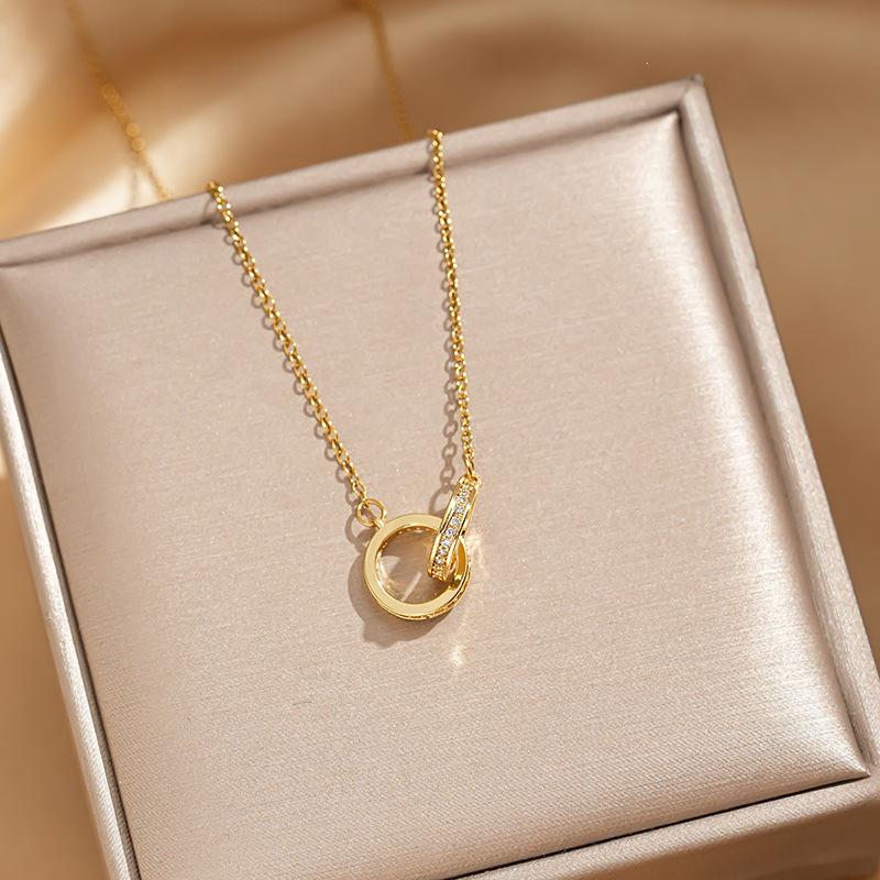 Exquisite French Minimalist Double Ring Diamond Clavicle Necklace for Women
