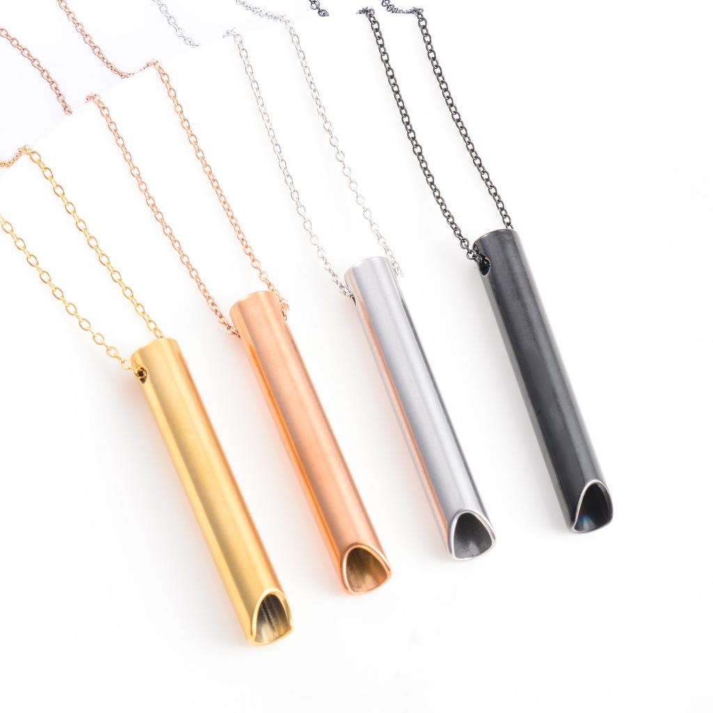 Meditation Stressabbau Edelstahl Angst Atmungskette Achtsamkeit Pfeifenanhänger mit Kette Yoga Ritualschmuck