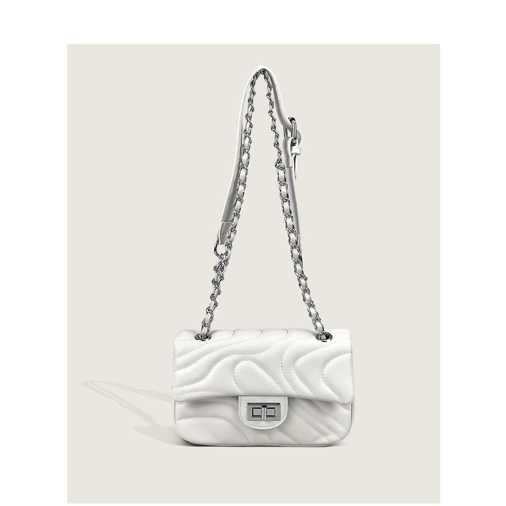 Palace Society Women's Bag 2022 Summer Niche Design Xiaoxiangfeng Embroidered Thread Bag Women's Textured Chain Bag Lock Shoulder Bag