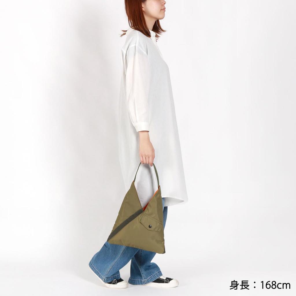[Briefing] TILT TRIANGLE TOTE S