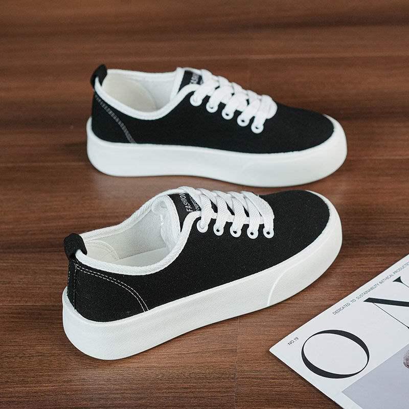 Lightweight Women's Canvas Board Shoes - 2025 Autumn Collection, Breathable and Versatile