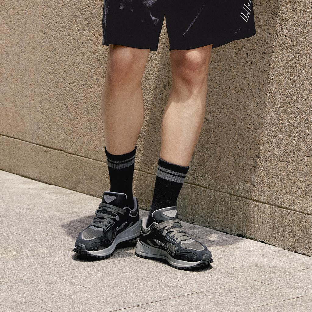 New LiNing Wind Rider 2.0 Cushioning Wear Resistant Low Top Casual Shoes Men's Black Gray AGCU373-5