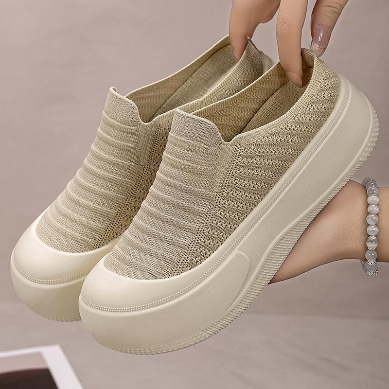 Women's Summer Thick-Soled Comfortable Lazy Shoes - Fashionable Versatile Height-Increasing Closed-Toe Slippers
