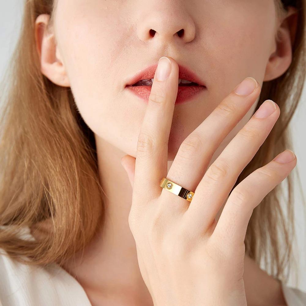 ALTERA Classic Stainless Steel 3A Zircon Crystal Charm Rings for Women Men Luxury High Quality Engagement Wedding Zircon Gifts