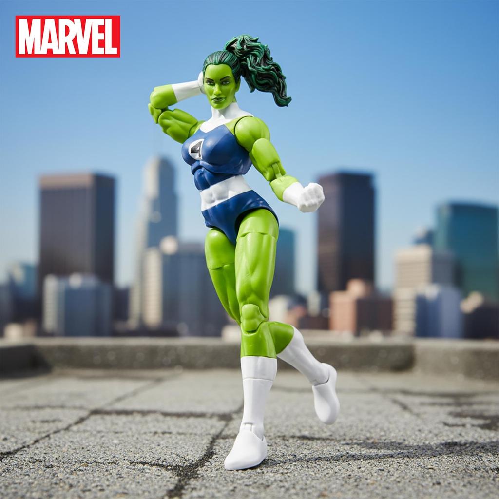 Hasbro Marvel Comics Retro Blister Package Action Figure G0630 She-Hulk 6-Inch