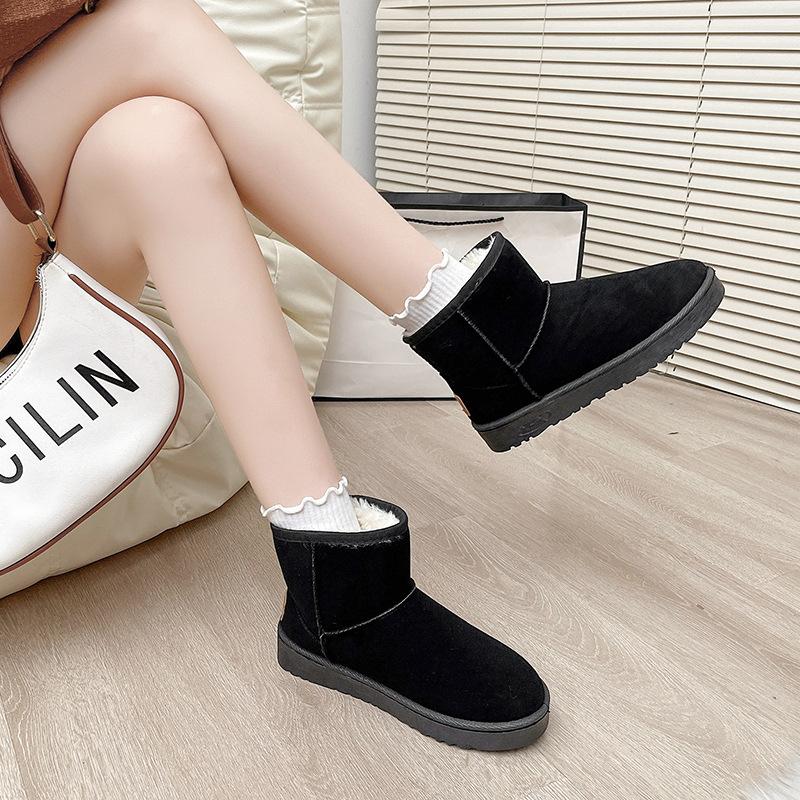 Snow boots women's short tube 2025 new winter snow cotton shoes piled thickened bread shoes non-slip warm women's boots