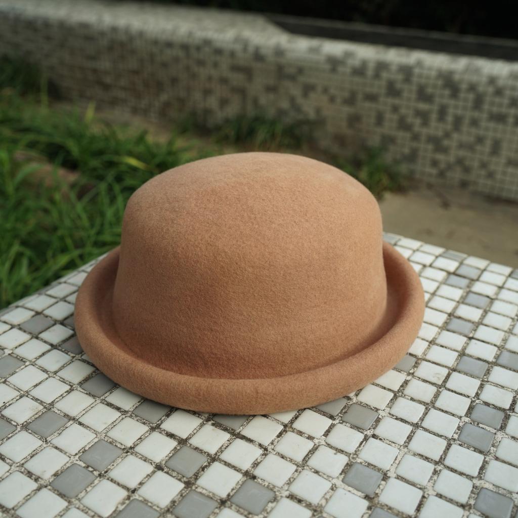 Japanese Retro Black Brown Beige Gray Woolen Beret Women'S Autumn And Winter Cute Versatile Crimped Top Hat