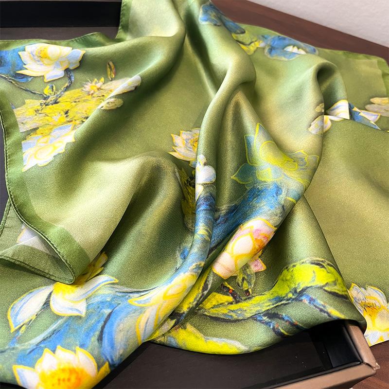 Spring New Silk Silk Scarf Women's Lotus Flower Versatile Neck Protection Mulberry Silk Silk Scarf Women's High Sense 11 Small Square Neck Protection