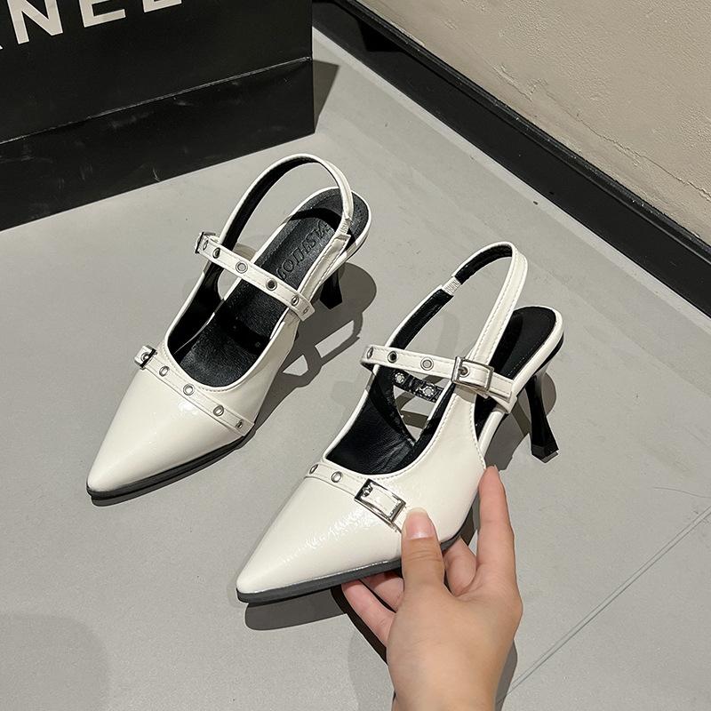 European and American Style Pointed High Heels Women's 2025 Summer New Belt Buckle Wear Fashion Bag Head Empty Sandals