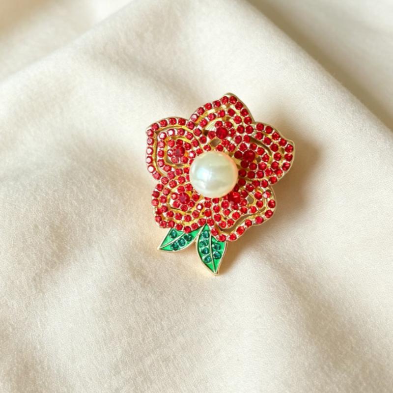 Trendy New Flowers Women Brooch Luxurious High-End Floral Pearl Pins Fashion Female Party Coat Dress Scarf Accessories Jewelry