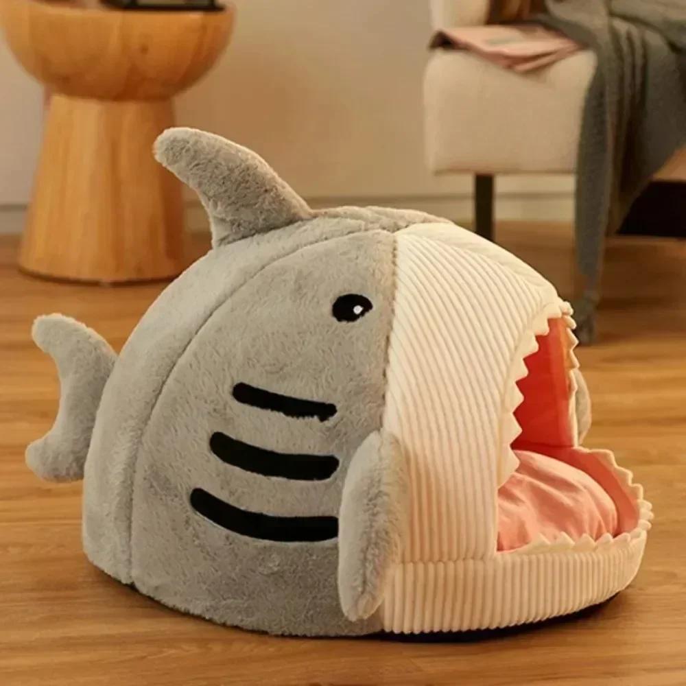 Dog House Shark Winter Thick Warm Pet Mat with Bottom Anti Slip Design Semi Enclosed Plush Warm Cat Cushion Puppy Accessories
