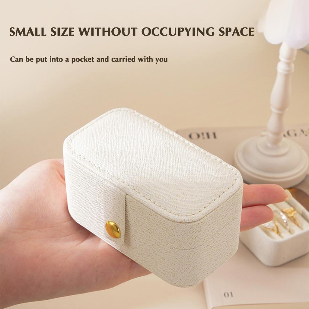 Mini Faux Leather Jewelry Portable Box Multiple Compartments Jewelry Case Mini Travel Jewelry Display Collection Rings Holder