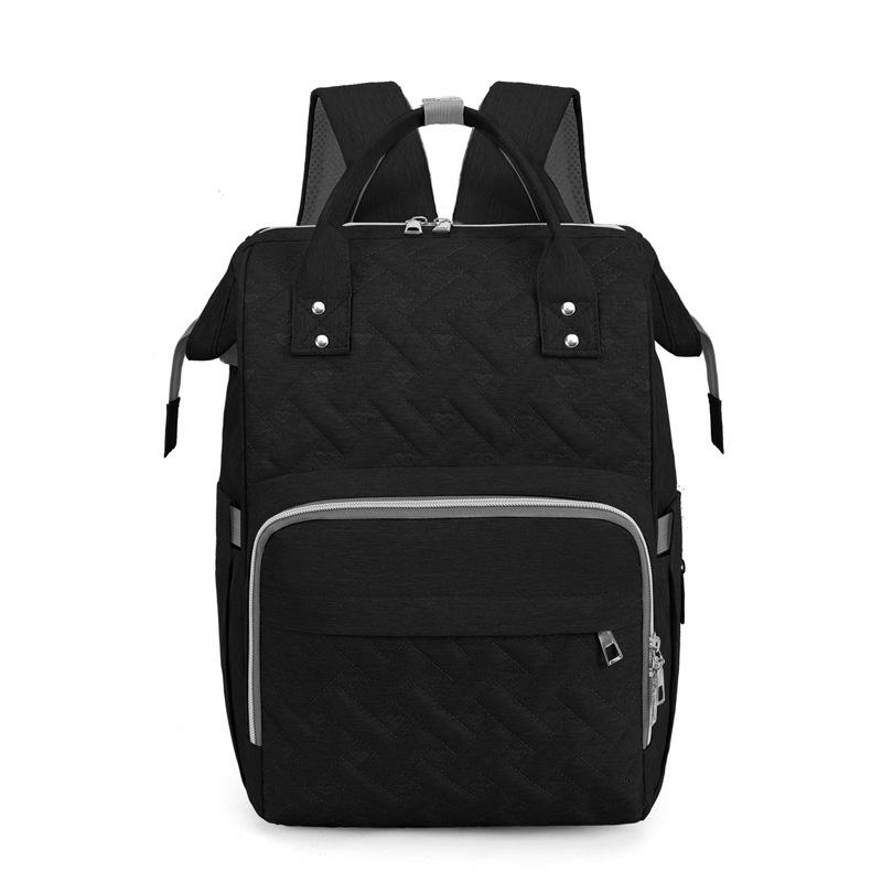 Tarptautinis mamos krepšys: Universalus, purvui atsparus krepšys mamoms ir kūdikiams