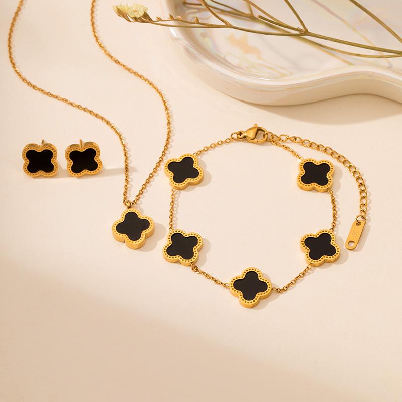 Light Luxury Flower Iris Imitation Red Sapphire Necklace Versatile Fashion Temperament Set for Women