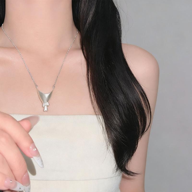 Colier pandantiv ambalaj buchet la modă Pandantiv vază miniaturală Lanț claviculă Cadou elegant pentru femei la modă