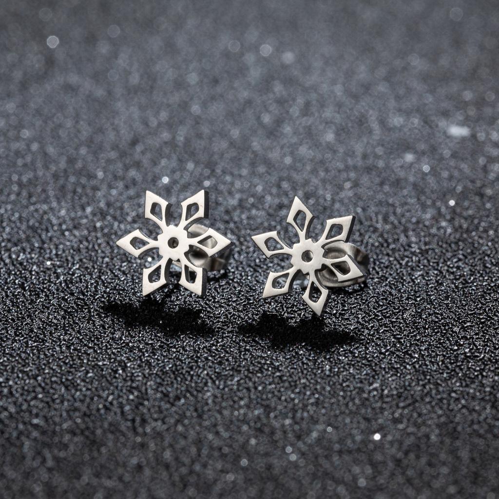 Christmas Tree Reindeer Pattern Earrings Women Student Teen New Year Gift Stainless Steel Cartilage Piercing Earring Zircon