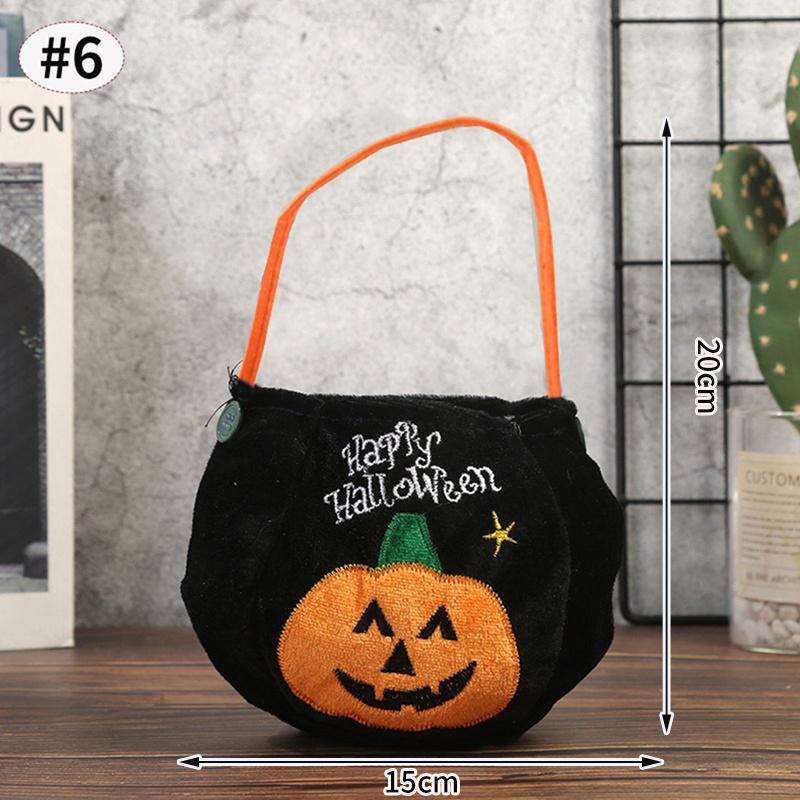 

2026 Halloween Party Prank Candy Tote Bag Orange Pumpkin Bag with Handle Chocolate Gift Packing Bags Halloween Decoration AS SHOWN