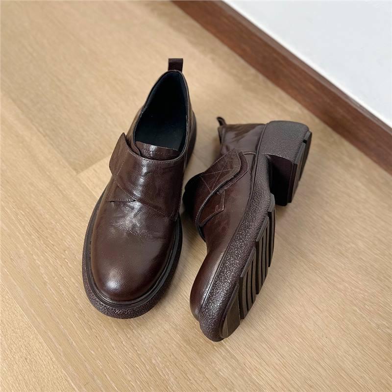 Thick-soled round head retro simple loafers women's Velcro autumn new commuter thick heel comfortable deep mouth single shoes women
