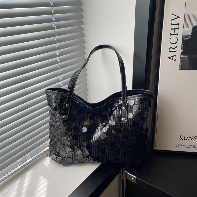 

Premium bag women s new fashion sequined messenger bag niche design underarm bag shoulder bag чорний