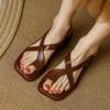 Fashion French Retro Flats Toe-Mounted Sandals Women Summer 2025 Fashion Low Heel Rome Shoes Rubber Material Outsole Comfy Women Sandals