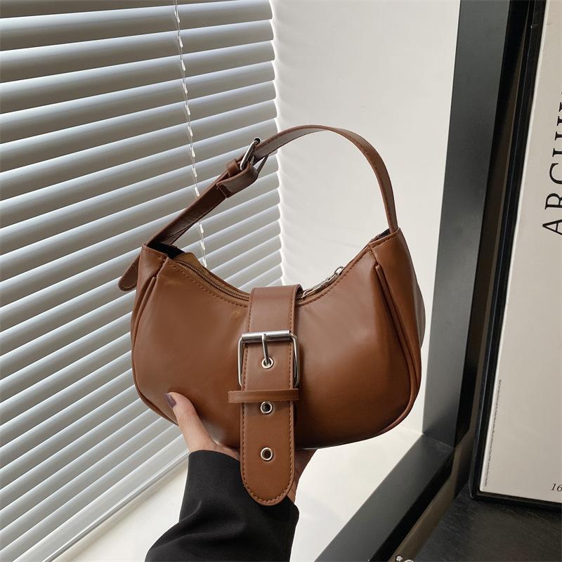 Large capacity casual portable fashion single shoulder armpit bag women's lightweight retro solid color winter simple