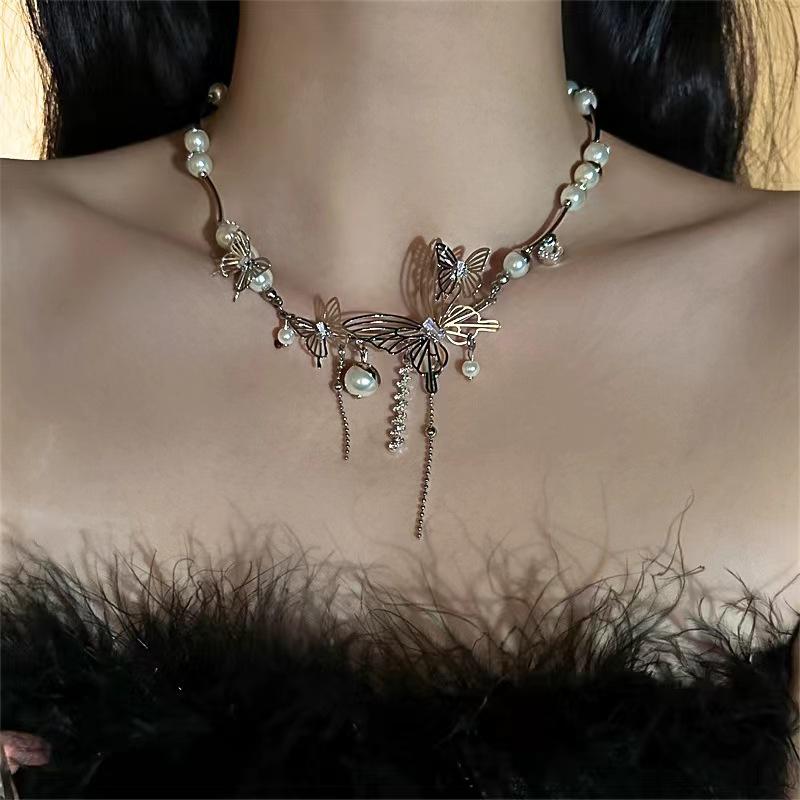 Полая цепочка-чокер на шею в виде бабочки, цепочка на ключицу 2025 взрыв