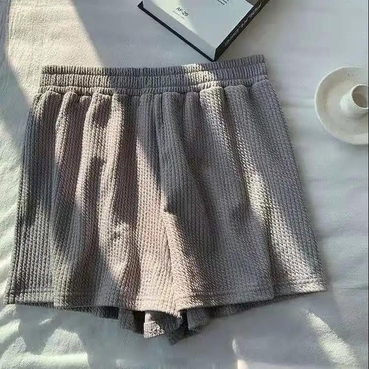 Three-Dimensional Jacquard Women's Casual Vest and Shorts Set - 2024 Summer Collection