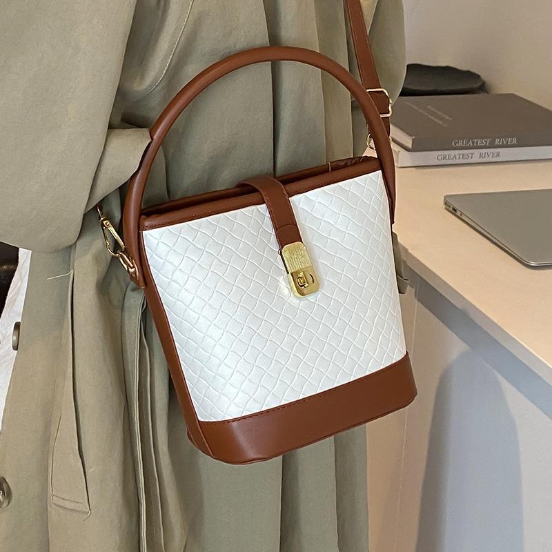 Casual Texture Diamond Indentation Bucket Bag New Trendy Fashion One-shoulder Crossbody Bag Versatile Diamond Handbag Handbag