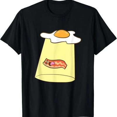 Funny Egg And Bacon Breakfast UFO Alien Bacon And Eggs T-Shirt