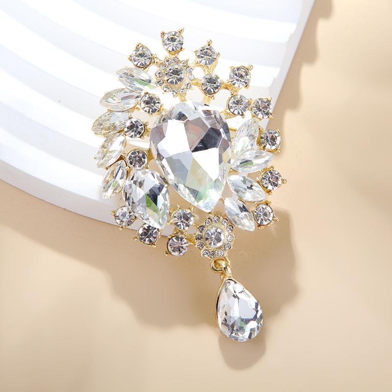 Fashion Retro Luxury Crystal Water Droplet Pendant Brooches For Women Clothing Coat Jewelry Accessries Gifts